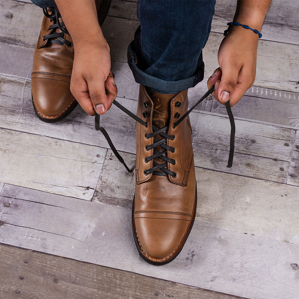 Flat Waxed Cotton Laces | Brown - Image 4