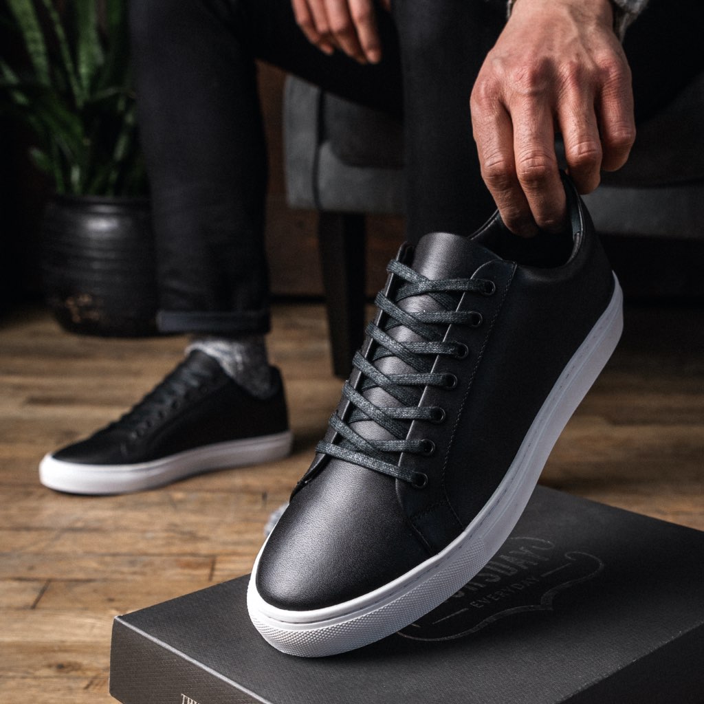 Premier Low Top | Black - Image 8