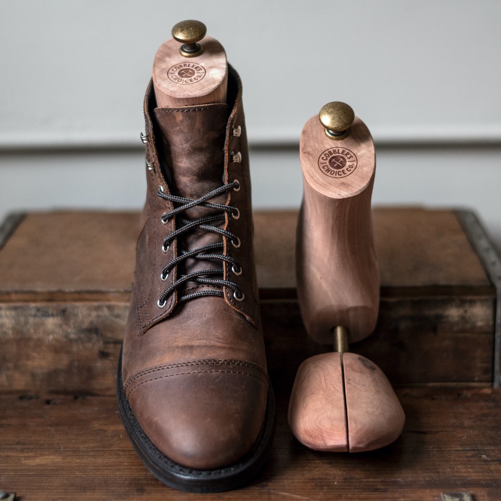 Men's Cedar Boot Tree - Image 5