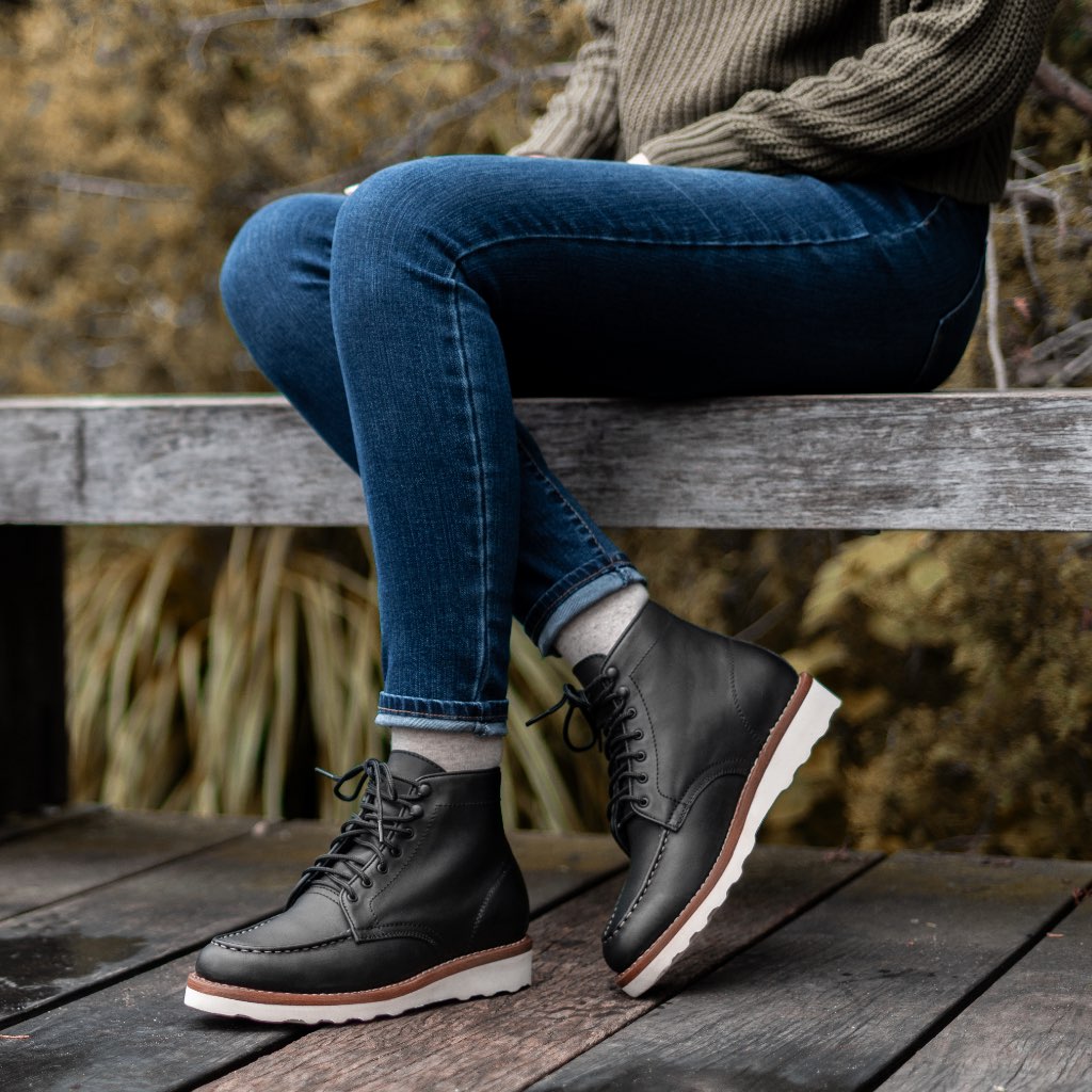 Diplomat | Black - Image 6