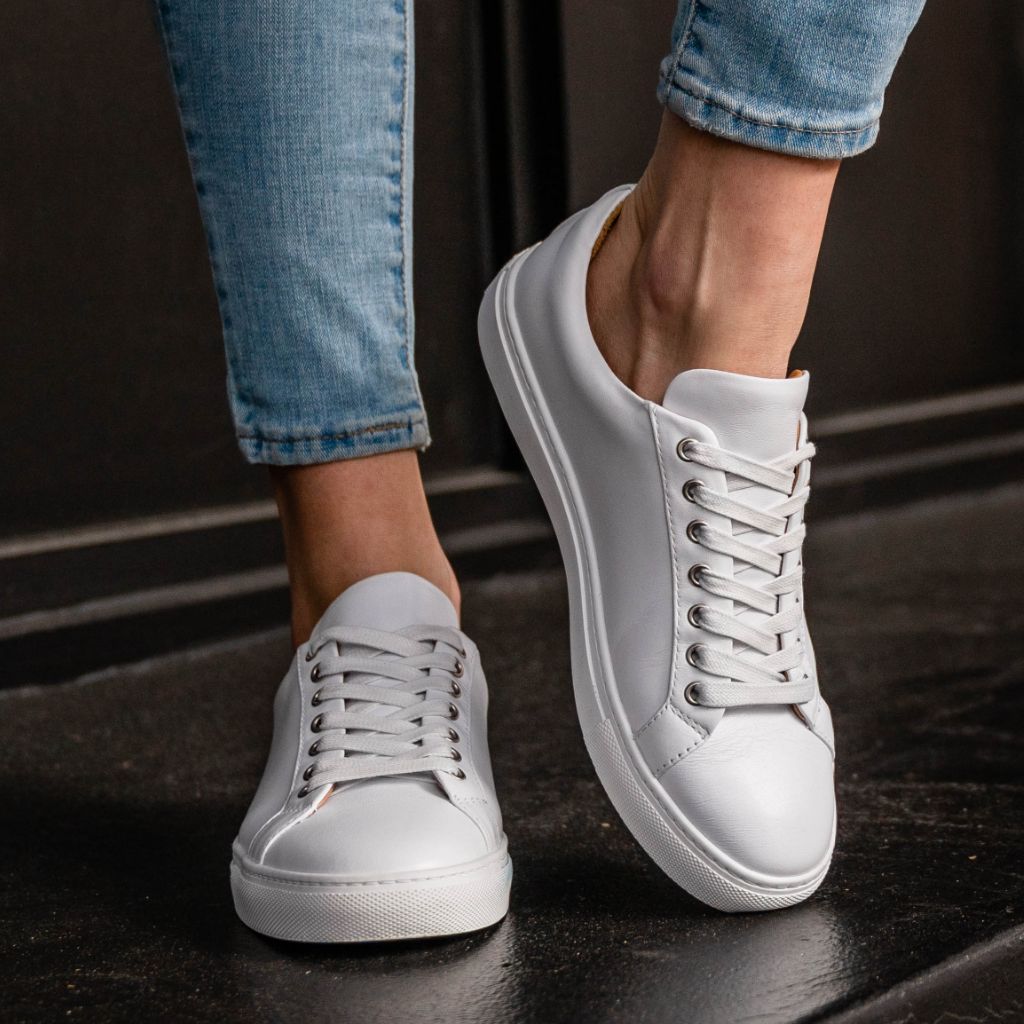Women's Premier Low Top | White - Image 6